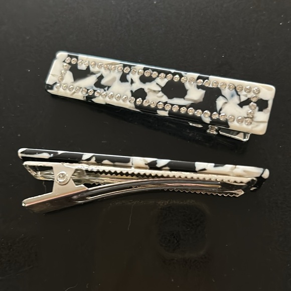 ALDO ARABELLE HAIR CLIPS - Picture 4 of 5